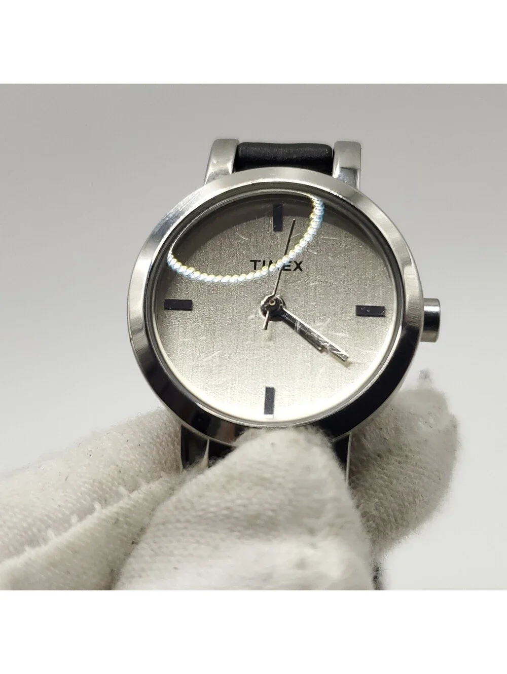 Timex Quartz Silver Tone Womens Watch 23mm Black Leather Band New Battery